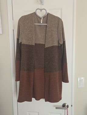 Colorblock Open-Front Cardigan in Tan, Brown & Rust